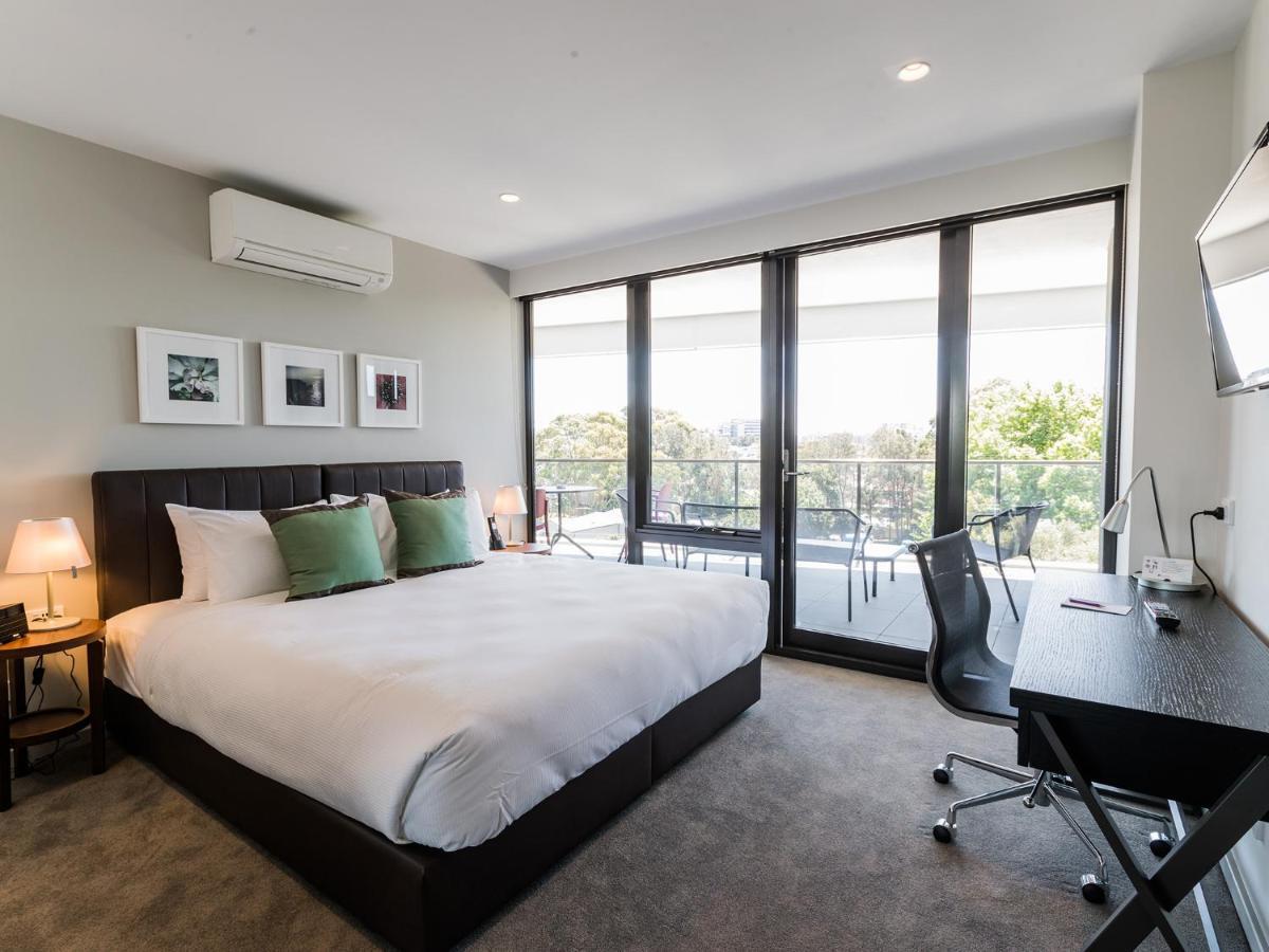 The Branksome Hotel & Residences Sydney Exterior foto A bedroom at the hotel
