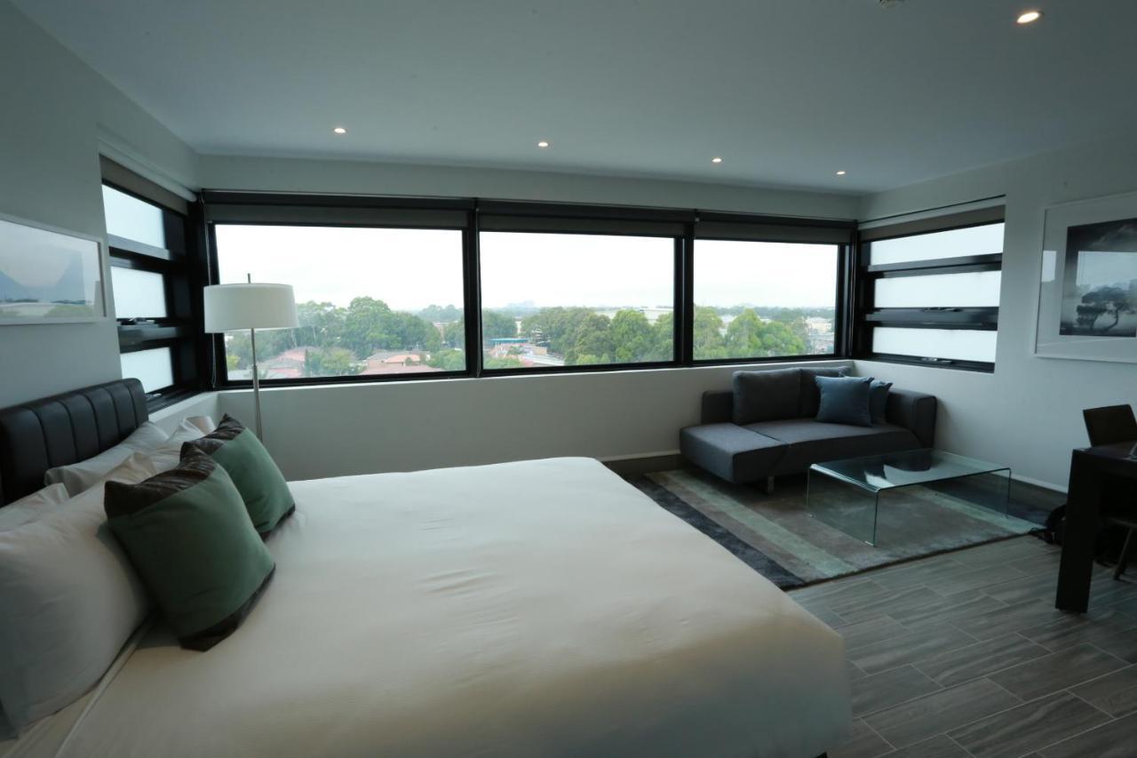 The Branksome Hotel & Residences Sydney Exterior foto A bedroom at the hotel