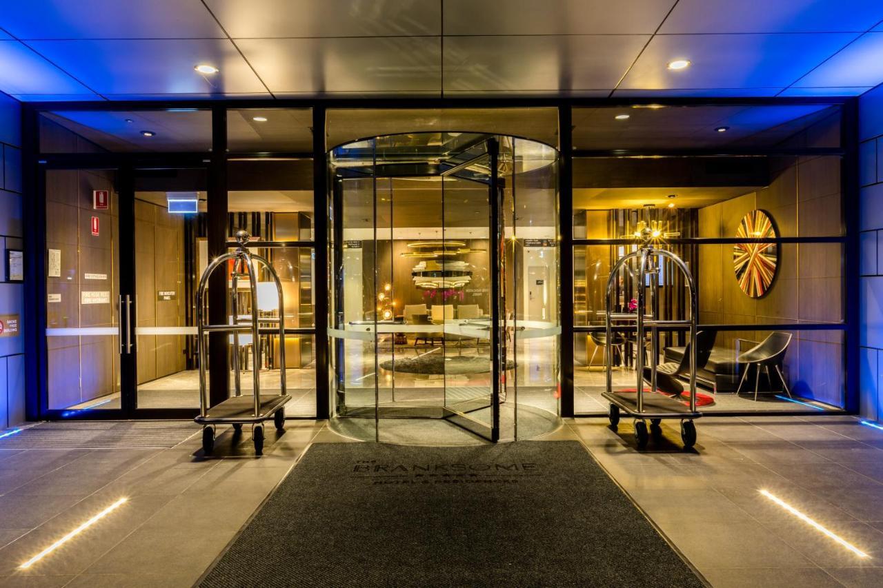 The Branksome Hotel & Residences Sydney Exterior foto Entrance to the hotel